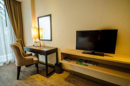 Rimkhobfa Urban Resort in Samut Prakan Rimkhobfa Urban Resort in Samut Prakan