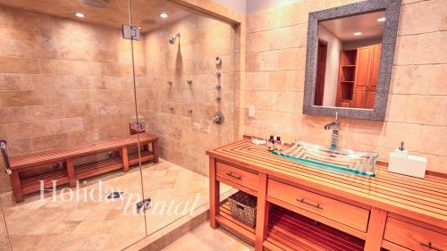 This photo about Scottsdale Estate by HolidayRental shared on HyHotel.com