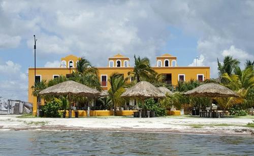 This photo about Hotel Perla del Mar shared on HyHotel.com