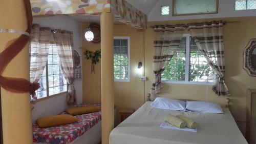 Casa de la Playa Beach Resort