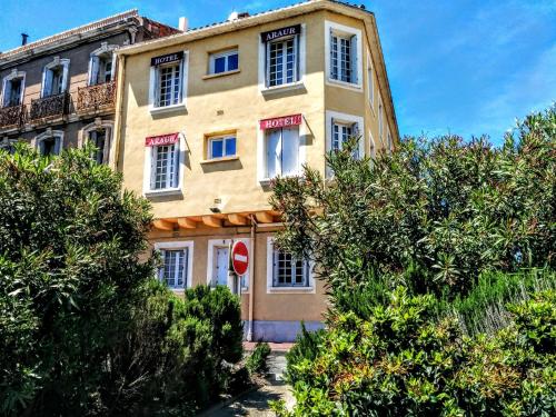 Garden, Hotel Araur in Agde Garden, Hotel Araur in Agde