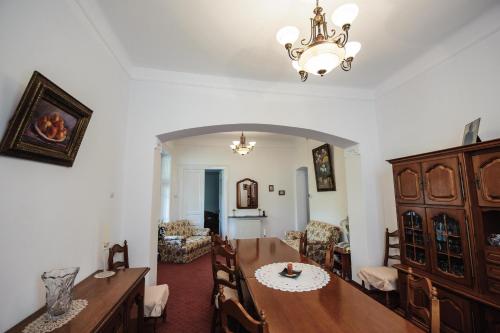 zonă comună salon/TV, Vila Lili in Băile Govora zonă comună salon/TV, Vila Lili in Băile Govora