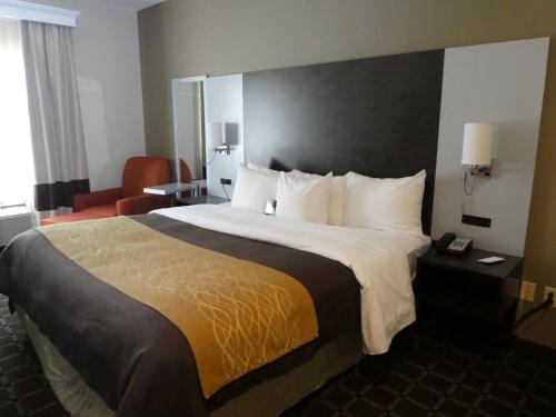Comfort Inn in Γουάτσονβιλ(Καλιφόρνια) Comfort Inn in Γουάτσονβιλ(Καλιφόρνια)