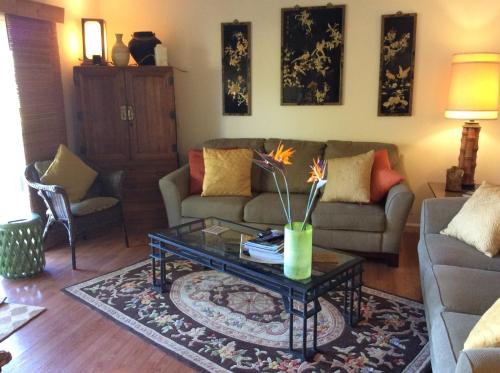 This photo about Vintage Voyage Haiku Maui shared on HyHotel.com