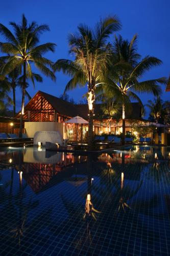 アヤラ ヴィラズ8