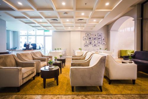 Shared lounge/TV area, Manhattan Business Hotel TTDI in One Utama / Damansara Shared lounge/TV area, Manhattan Business Hotel TTDI in One Utama / Damansara