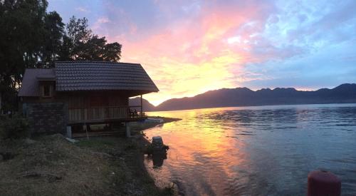 Eka's Bungalows in Maninjau Eka's Bungalows in Maninjau