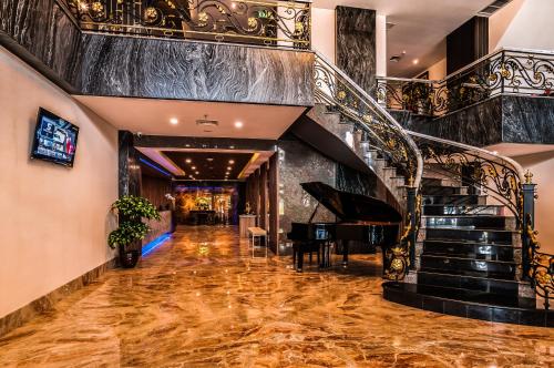 로비, 아르타마 호텔 로사리 마카사르 (Arthama Hotels Losari Makassar) in 마카사르 로비, 아르타마 호텔 로사리 마카사르 (Arthama Hotels Losari Makassar) in 마카사르