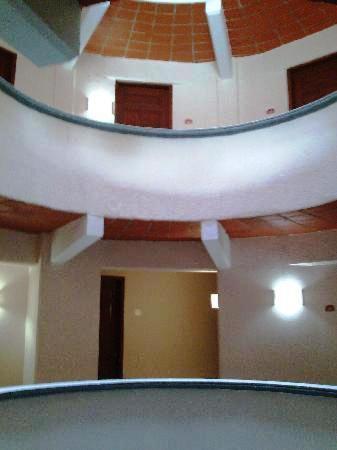 Létesítmények, Gran Santiago Plaza in San Blas Létesítmények, Gran Santiago Plaza in San Blas