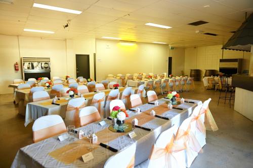 Banquet hall, Commercial Hotel in Charters Towers Banquet hall, Commercial Hotel in Charters Towers