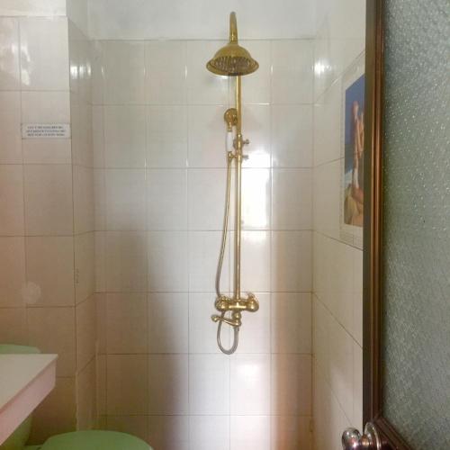 This photo about Kocmoc Ha Long Hotel shared on HyHotel.com