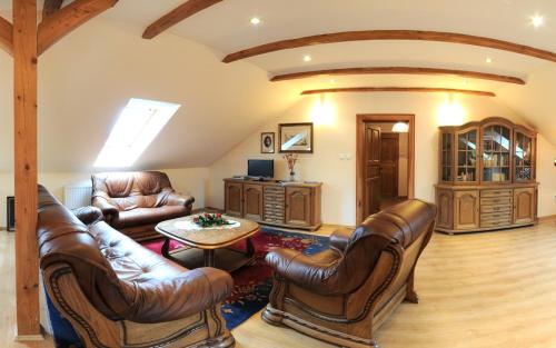 Létesítmények, Penzion a Restaurace Nad Hradem in Krivoklat Létesítmények, Penzion a Restaurace Nad Hradem in Krivoklat