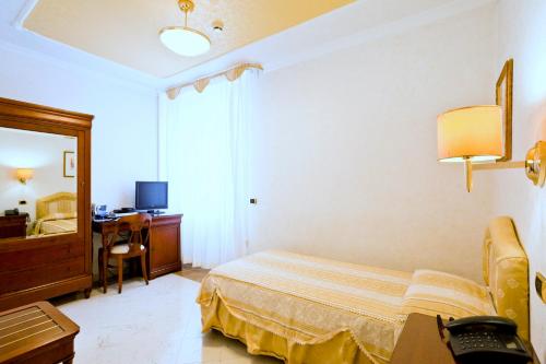 Mariano IV Palace Hotel in אוריסטנו Mariano IV Palace Hotel in אוריסטנו