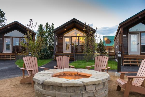 The Best West Yellowstone Hotels 102736640
