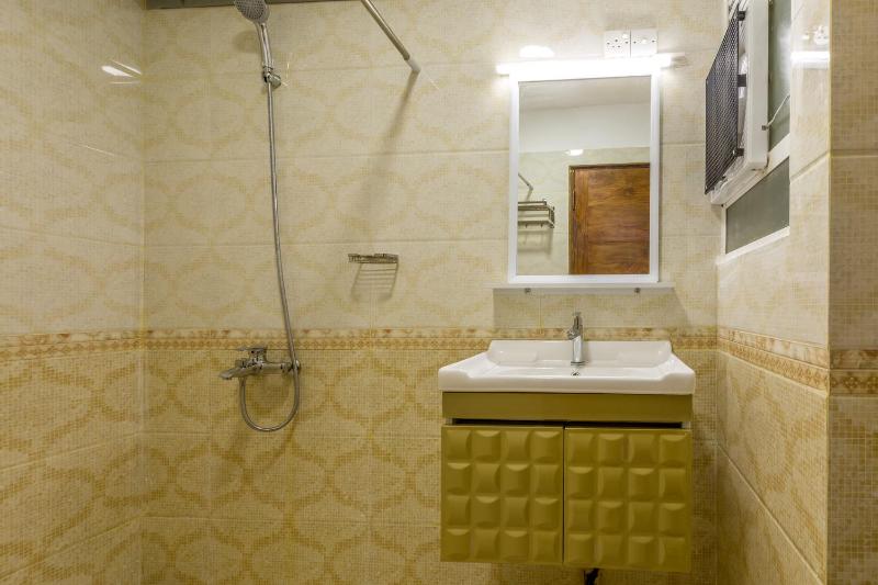 Spend the Day Offer: Deluxe Double Room for 6 hours from Check In time  image 1