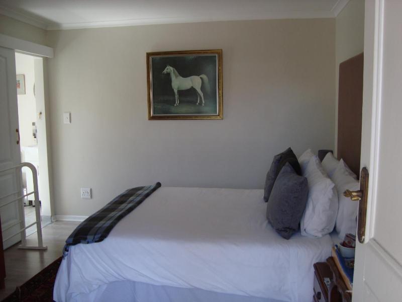 Double Room image 4