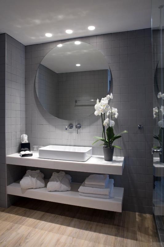 Classic Single Room image 2