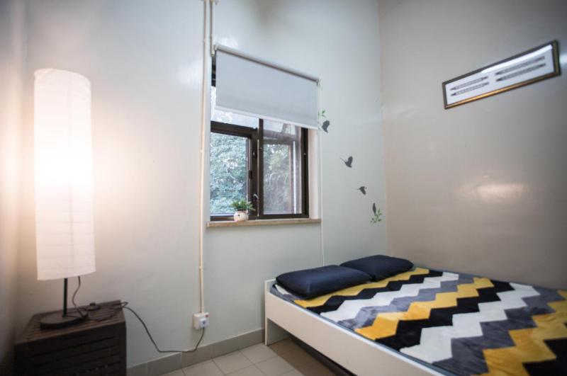 Double Room with Shared Bathroom image 1