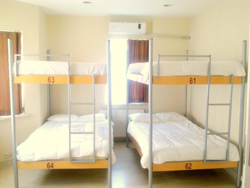 Single Bed in 4-Bed Dormitory Room image 4