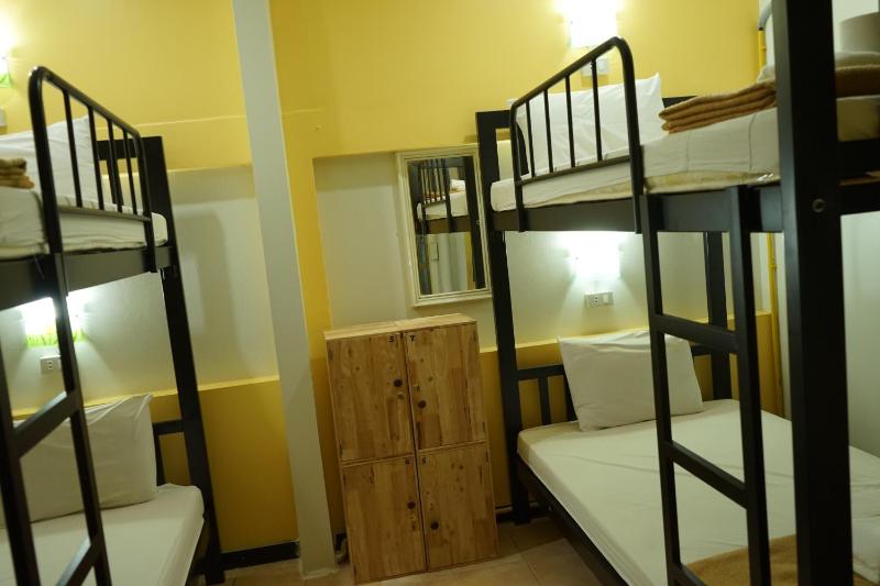Bed in 10-Bed Mixed Dormitory Room image 1