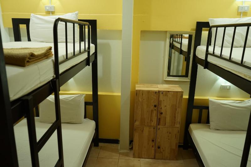 Bed in 10-Bed Mixed Dormitory Room image 4