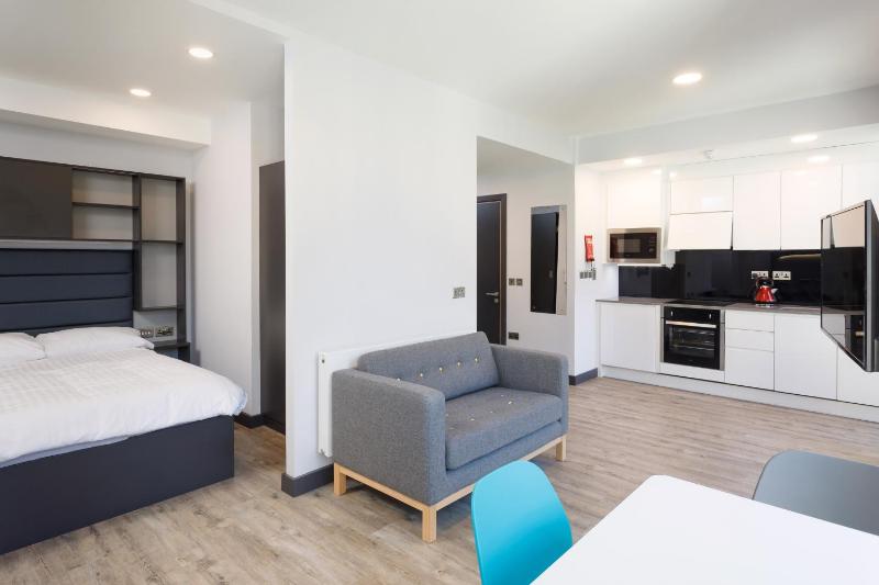 Studio Apartment image 1