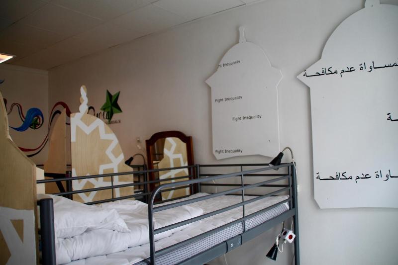 Bed in 8 bed Mixed Dormitory Room image 4