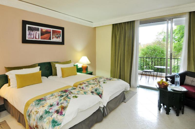 Standard Double Room image 2