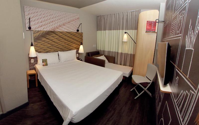 Double Room (2 Adults + 1 Child) image 3