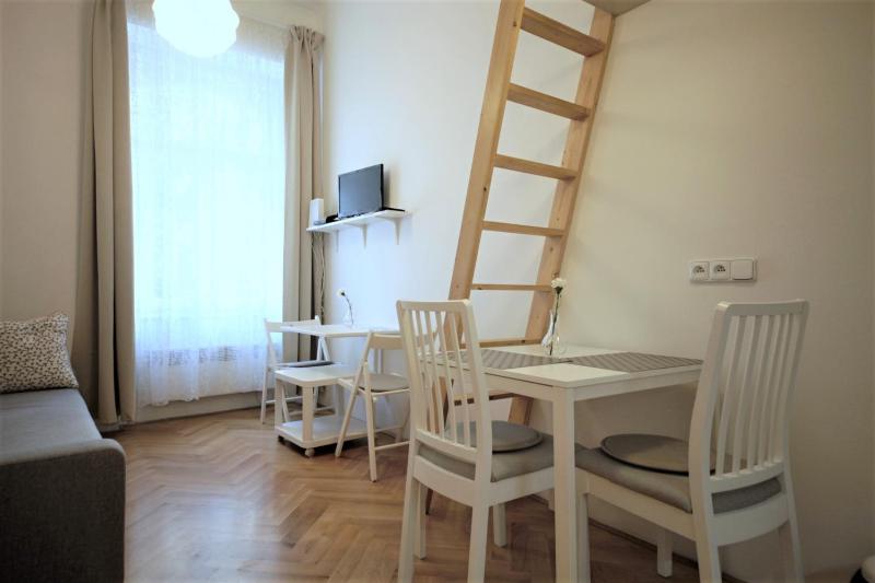 Apartment - Split Level image 3