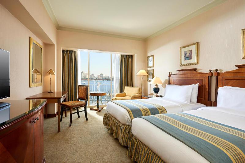 Grand Room With Nile View image 4