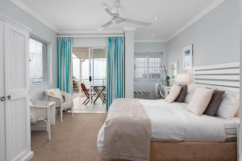 Double or Twin Room with Kitchenette image 1