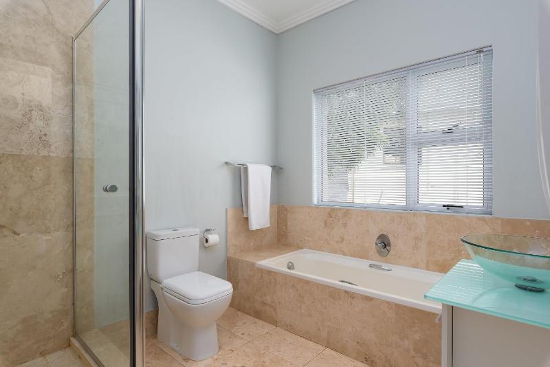 Double or Twin Room with Kitchenette image 3