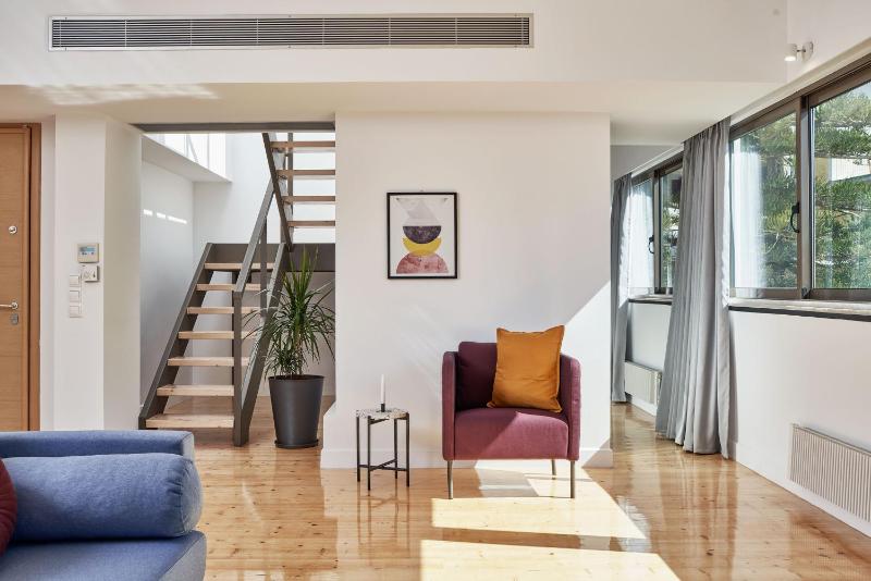 Family Maisonette with Acropolis View and Terrace image 1