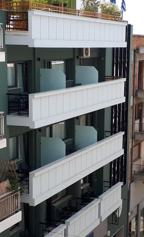 Triple Room with Balcony image 1