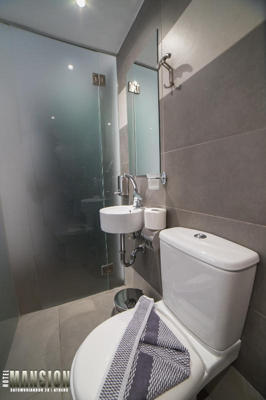 Single Room image 2