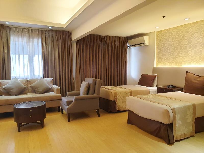 Premier Suite (2 Single Beds)