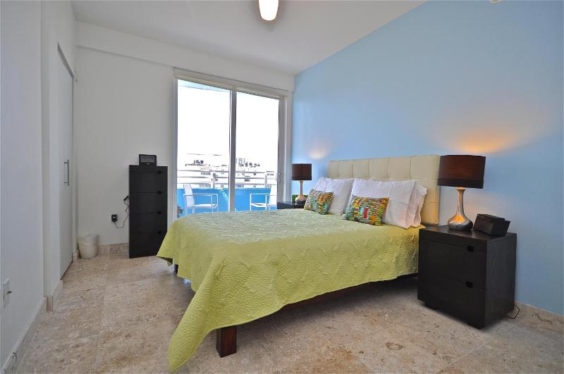 Two-Bedroom Apartment with Ocean View image 2