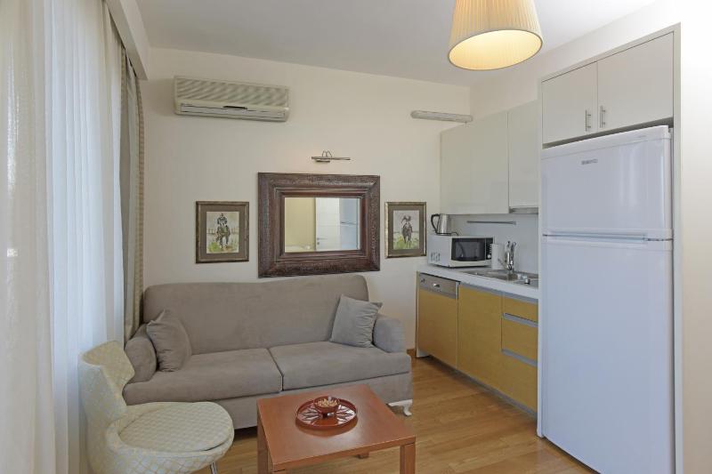 Apartment with Sea View image 3