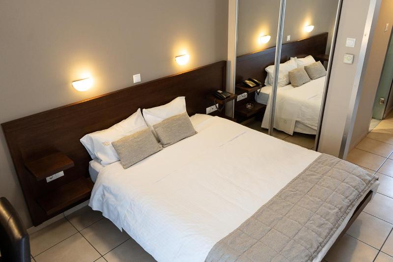 Standard Single Room image 4