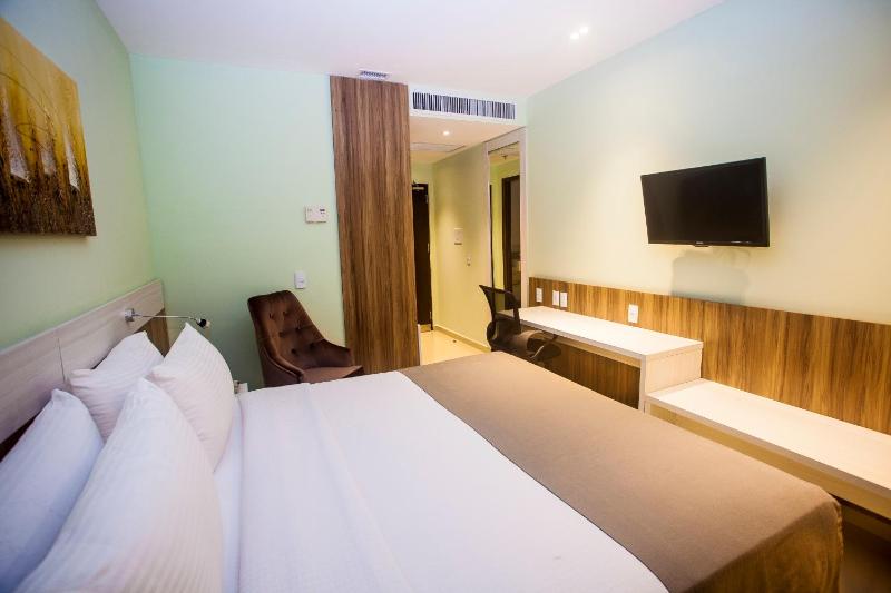 Standard Room image 3