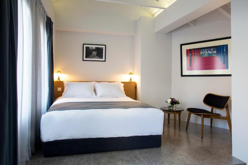 Superior Double Room image 2