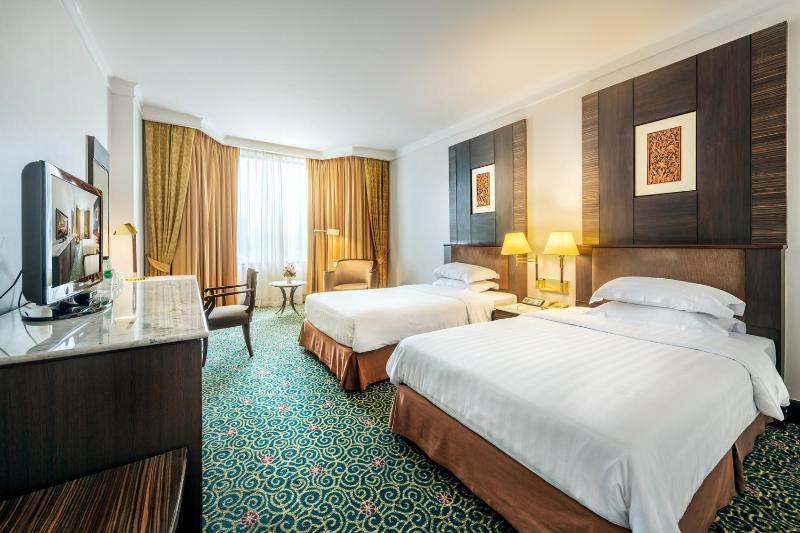 Premier Double or Twin Room image 1