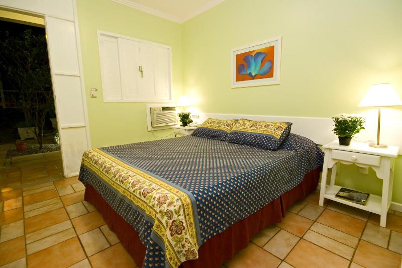 Deluxe Double Room image 2