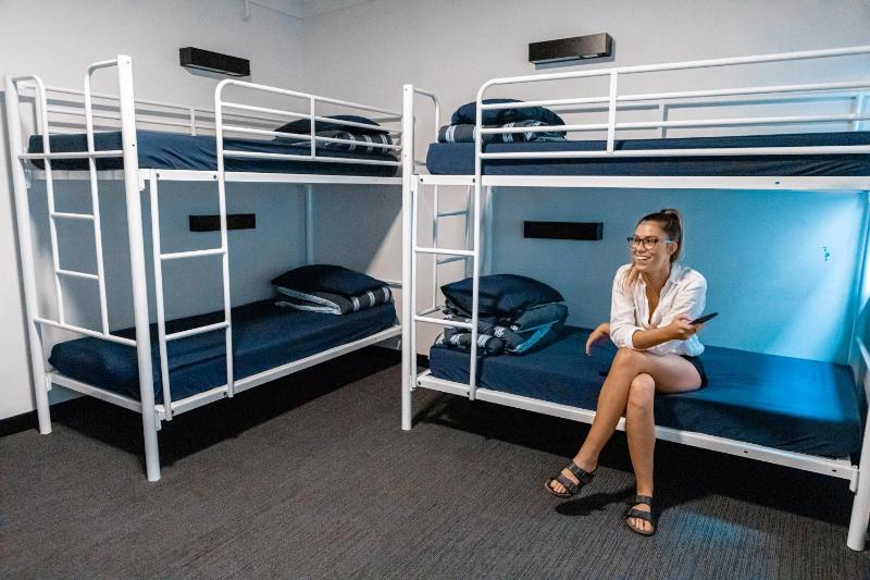 Bed in 4-Bed Mixed Dormitory Room with Shared Bathroom image 1