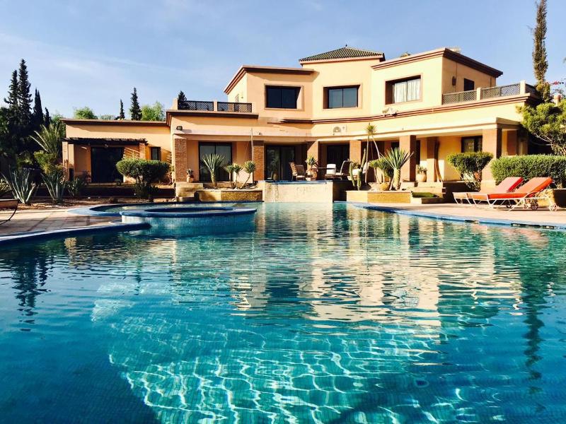 Villa with Private Pool image 1