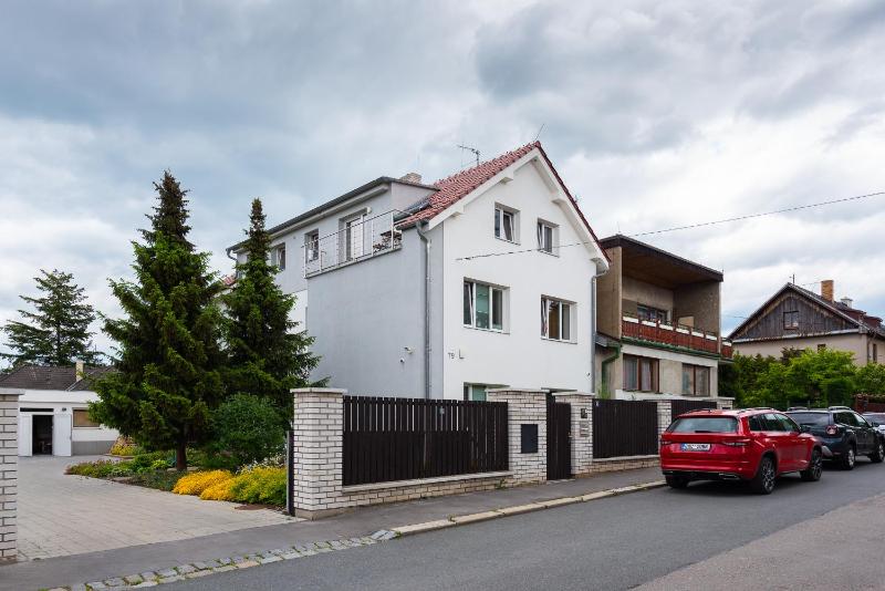 Apartment with Terrace image 1