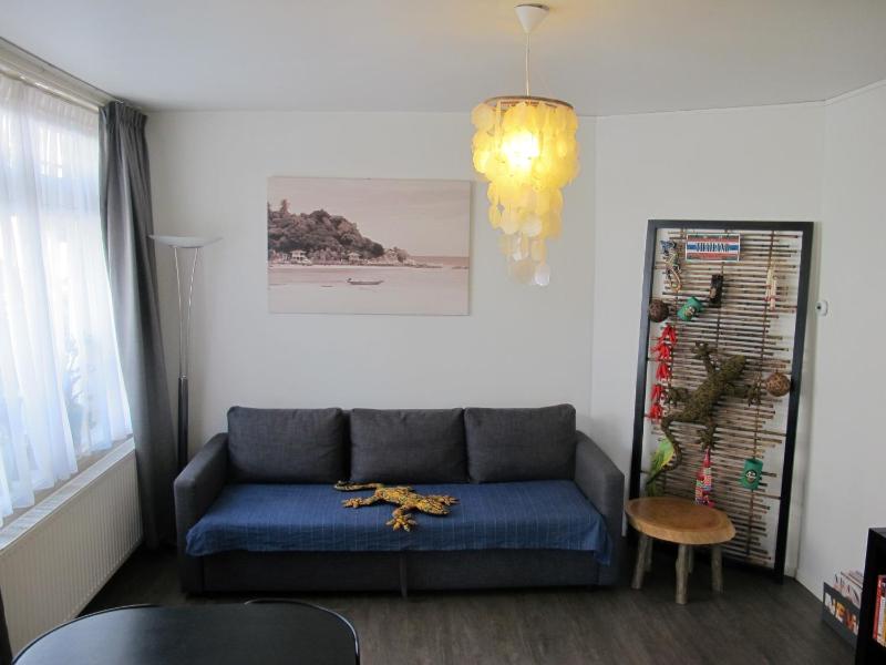 One-Bedroom Apartment I @ Marieken van Nimwegenstraat image 3