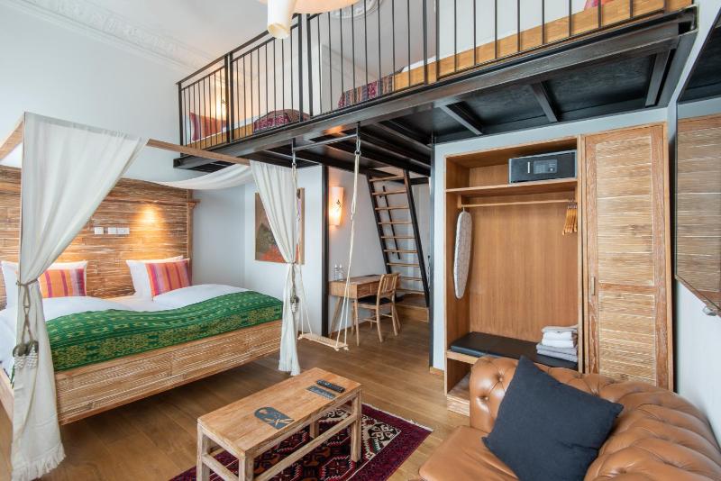 Deluxe Double Room with Loft image 3