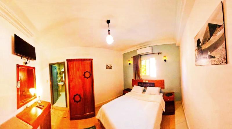 Deluxe Single Room image 1
